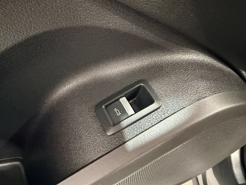 Used 2018 Audi SQ5 Premium Plus AWD/4WD image 18