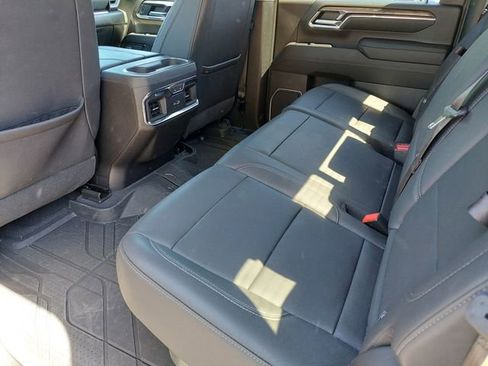 Used 2024 Chevrolet Silverado 3500 LTZ w/ LTZ Premium Package AWD/4WD image 16