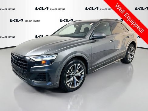 Used 2021 Audi Q8 Premium w/ Black Optic Package AWD/4WD image 3