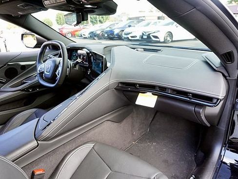 Used 2024 Chevrolet Corvette Stingray Preferred Cpe w/ Stealth Interior Trim Package RWD image 15