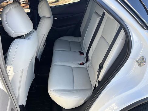 Used 2022 MAZDA CX-30 AWD 2.5 S w/ Premium Package image 14