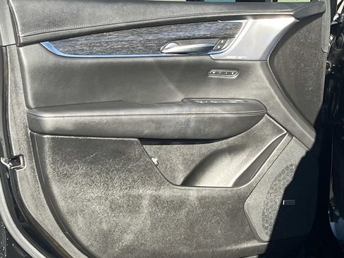 Certified 2022 Cadillac XT5 Premium Luxury image 24