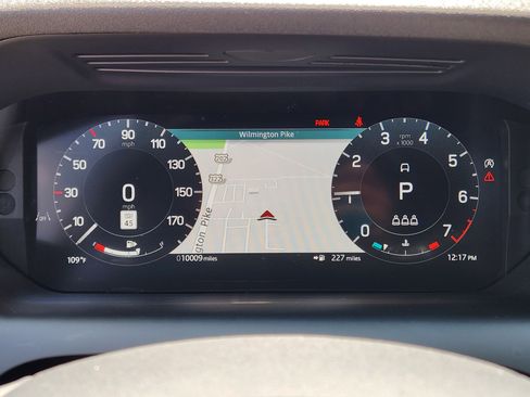 Certified 2024 Land Rover Discovery Sport S image 19