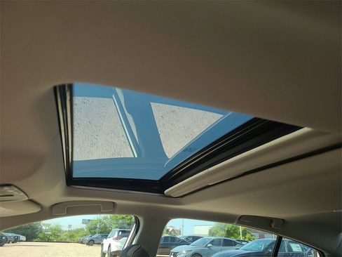 New 2025 Nissan Altima 2.5 SV w/ SV Premium Package image 15