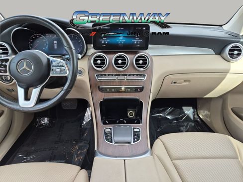 Used 2021 Mercedes-Benz GLC 300 4MATIC image 11