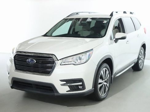 Used 2019 Subaru Ascent Limited w/ Popular Package #3 image 1