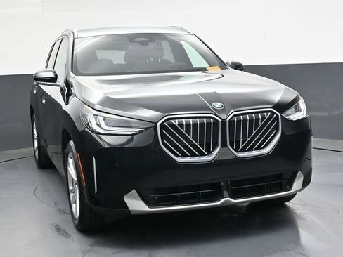 Used 2025 BMW X3 xDrive30i w/ Convenience Package AWD/4WD image 11
