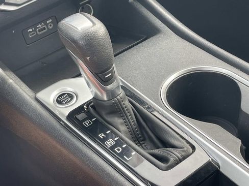 Used 2022 Nissan Altima 2.5 SV image 22