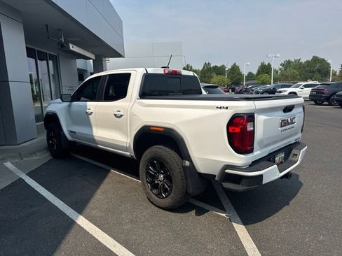 Used 2024 GMC Canyon Elevation w/ Convenience Package AWD/4WD image 5