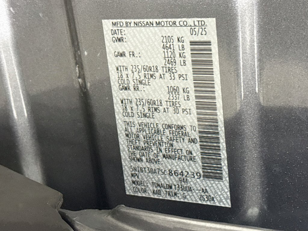 Certified 2025 Nissan Rogue SV FWD image 35