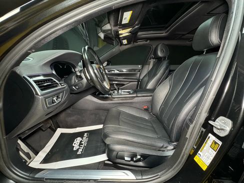 Used 2016 BMW 740i image 48