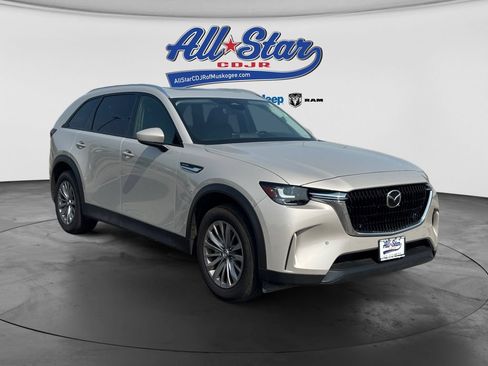 Used 2025 MAZDA CX-90 3.3 Turbo w/ Preferred Package AWD/4WD image 3