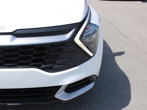 Used 2023 Kia Sportage LX FWD image 41