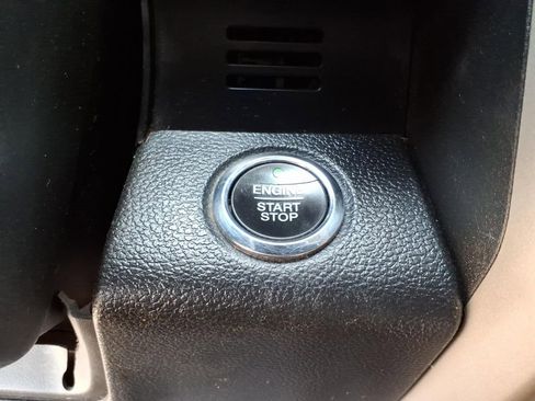 Used 2018 Ford F150 Lariat w/ Equipment Group 502A Luxury image 15