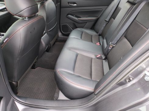 Used 2025 Nissan Altima 2.5 SR FWD image 22
