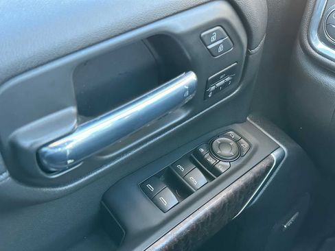 Used 2022 GMC Sierra 2500 Denali w/ Denali Ultimate Package image 34