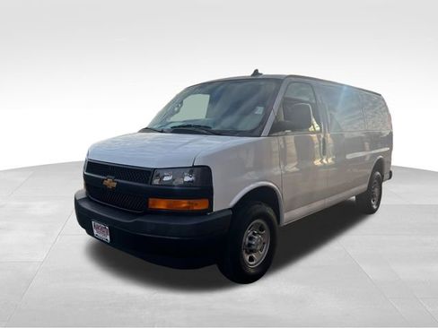 Used 2022 Chevrolet Express 2500 w/ Driver Convenience Package image 3