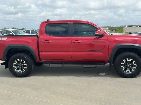 Used 2023 Toyota Tacoma TRD Off-Road w/ Technology Package image 14