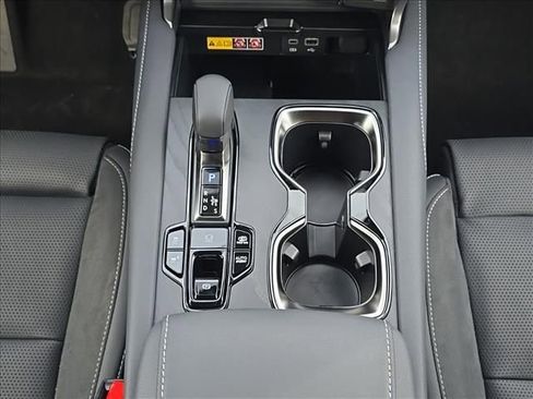 New 2026 Lexus RX 450h AWD image 27