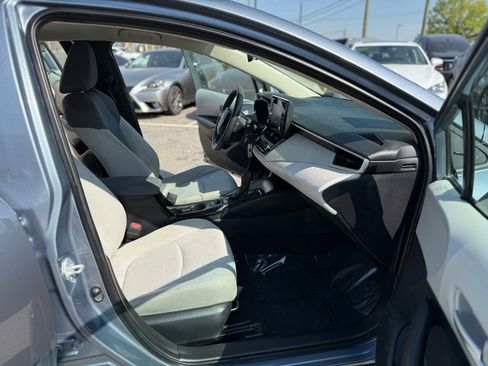 Used 2021 Toyota Corolla L image 34