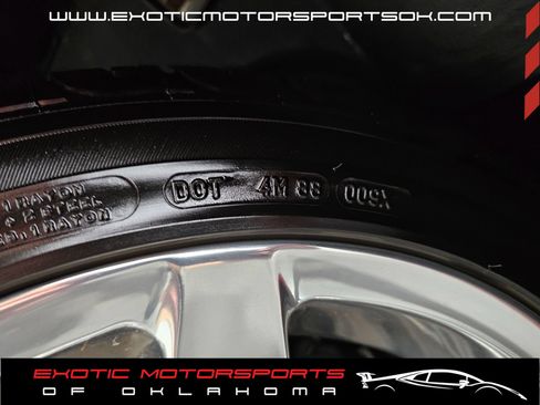 Used 2006 Chevrolet Corvette Convertible w/ Preferred Equipment Group RWD image 43