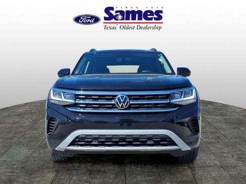Used 2023 Volkswagen Atlas SE image 2