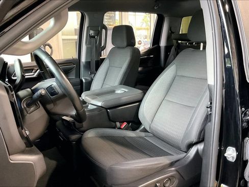 Used 2025 Chevrolet Silverado 1500 LT RWD image 3