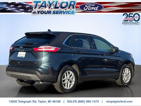 Certified 2024 Ford Edge SEL w/ Convenience Package AWD/4WD image 4