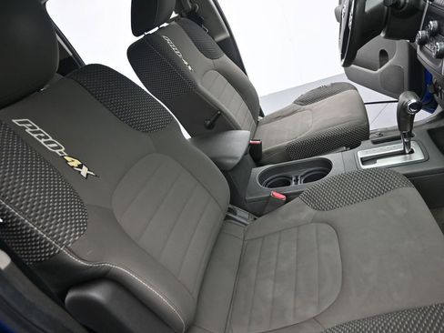 Used 2014 Nissan Frontier PRO-4X image 12