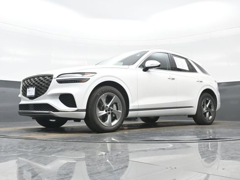 Certified 2026 Genesis GV70 2.5T image 28