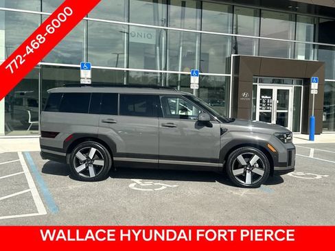 Used 2024 Hyundai Santa Fe Limited AWD/4WD image 6