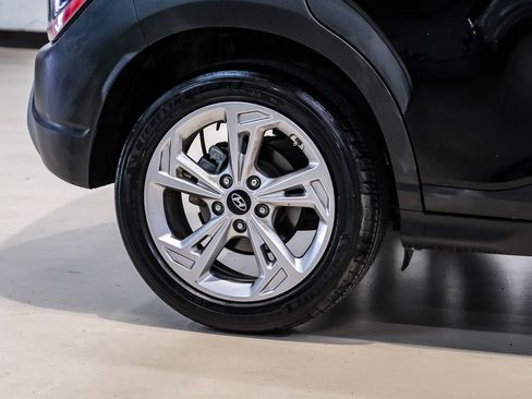 Used 2022 Hyundai Kona SEL image 52