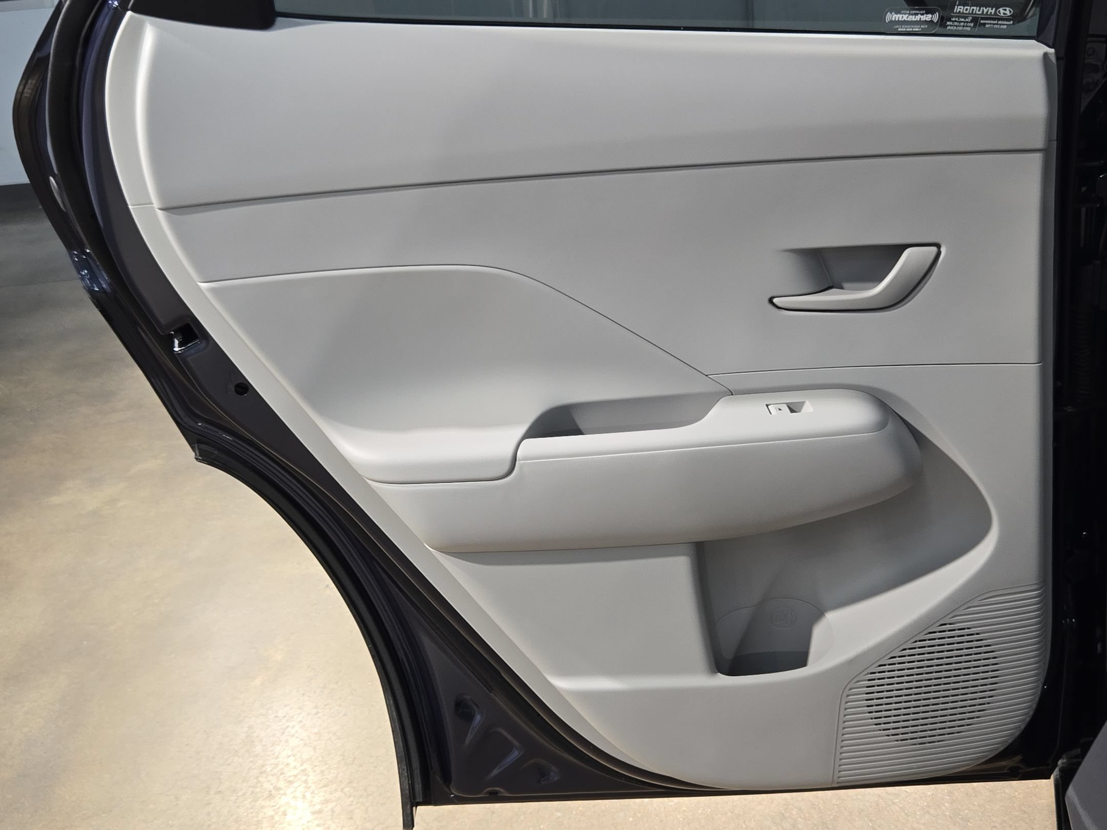 Used 2025 Hyundai Kona SEL FWD image 33