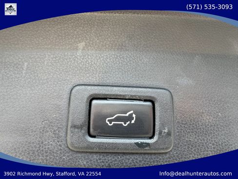 Used 2019 Subaru Ascent Touring w/ Popular Package #2 AWD/4WD image 14