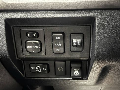 Used 2019 Toyota Tundra SR5 w/ TRD Off Road Package AWD/4WD image 24