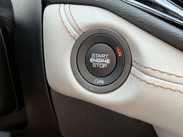 Used 2022 Dodge Durango R/T AWD/4WD image 35
