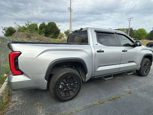 Used 2024 Toyota Tundra SR5 w/ SR5 Convenience Package image 14