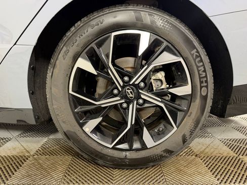 Used 2025 Hyundai Sonata SEL FWD image 23