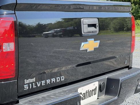 Used 2018 Chevrolet Silverado 1500 LT w/ Texas Edition AWD/4WD image 10