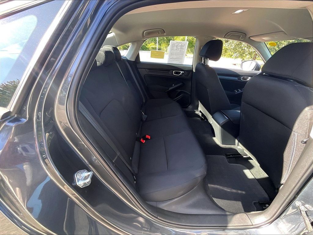 Used 2023 Honda Civic LX image 16