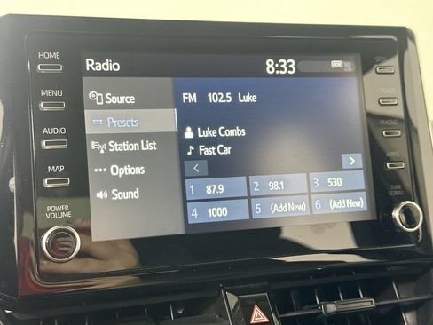 Used 2020 Toyota Corolla LE FWD image 28