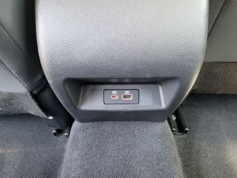 Used 2025 Nissan Altima 2.5 SV FWD image 14