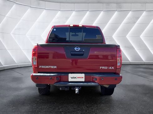 Used 2019 Nissan Frontier PRO-4X image 5