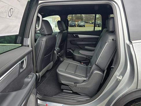 New 2026 Buick Enclave Preferred w/ Power Package AWD/4WD image 26