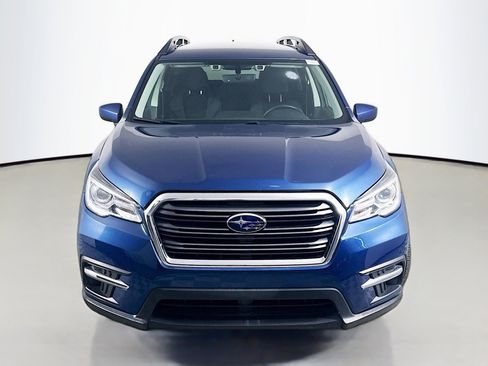 Used 2022 Subaru Ascent Premium w/ Convenience Package image 2