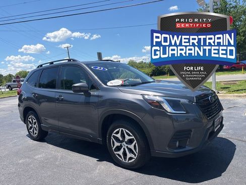 Used 2023 Subaru Forester Premium AWD/4WD image 1