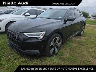 Used 2023 Audi e-tron Premium Plus w/ Premium Plus Package AWD/4WD video 1