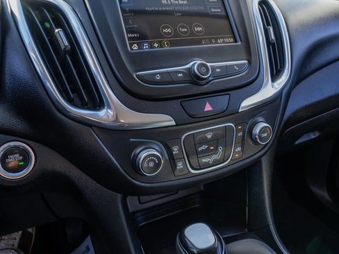 Used 2019 Chevrolet Equinox LT image 29