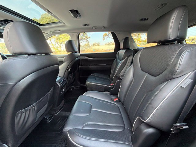 Used 2023 Hyundai Palisade SEL w/ Premium Package AWD/4WD image 17