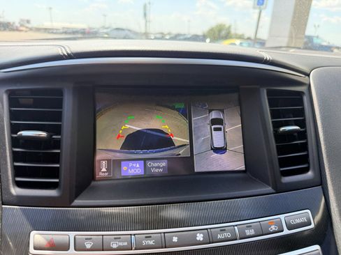 Used 2020 INFINITI QX60 Luxe w/ Essential Package FWD image 15